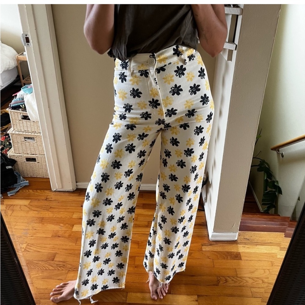 Zara flower pattern jean (The Marine Straight fit)